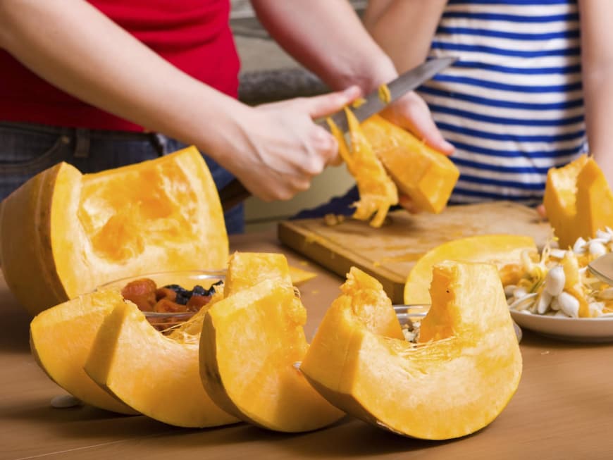 Der Herbst ist Kürbiszeit. Und den kann man sogar einige Monate aufbewahren