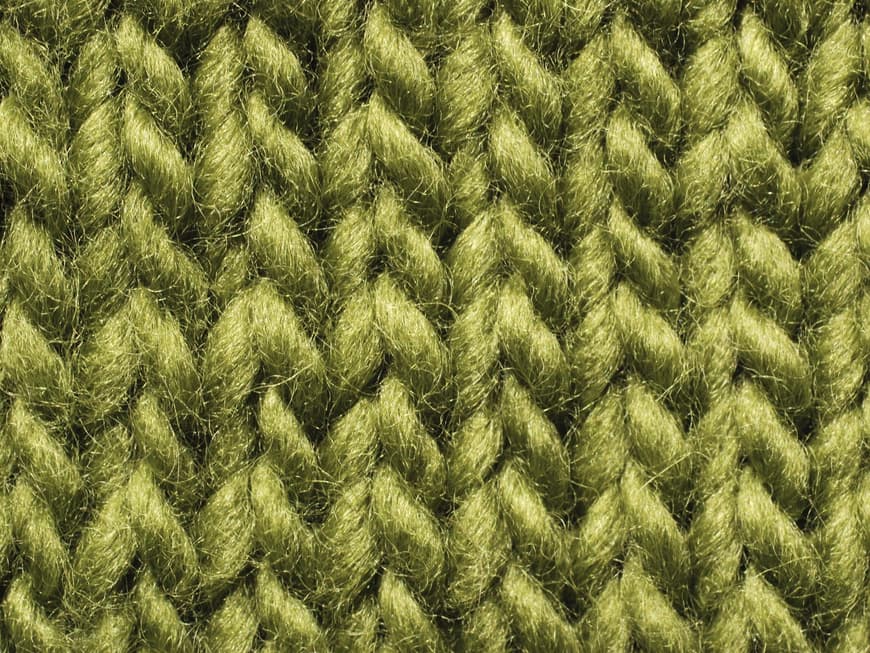 Wollstoffe halten die Kälte im Winter vom Körper fern