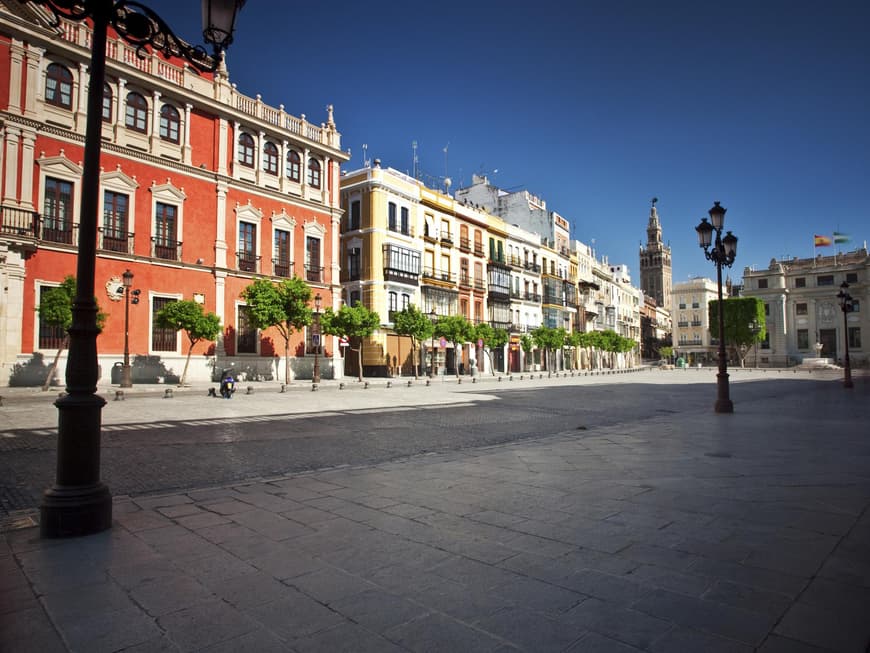 Urlaub in Andalusien: Kultur und Erholung für Familie und Singles