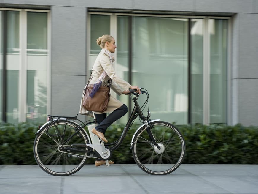 Wie lagere ich mein E-Bike im Herbst und Winter?