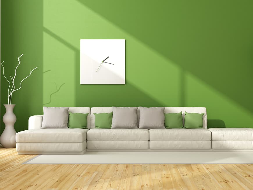 Sorgt für den Extra-Frischekick in ihrem Zuhause: Eine oder mehrere Wände in der Pantone Trend-Farbe 2017 „Greenery“.