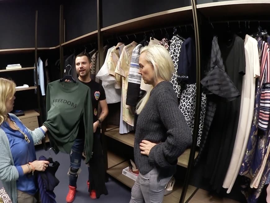 Sag's durch den Pullover: Shirts und Sweater mit Statement-Print sind auch in diesem Jahr wieder angesagt.