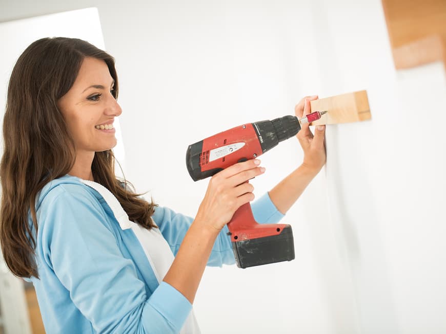 Hilfe beim Heimwerken brauchen Sie mit diesen schlauen DIY-Hacks garantiert nicht mehr.