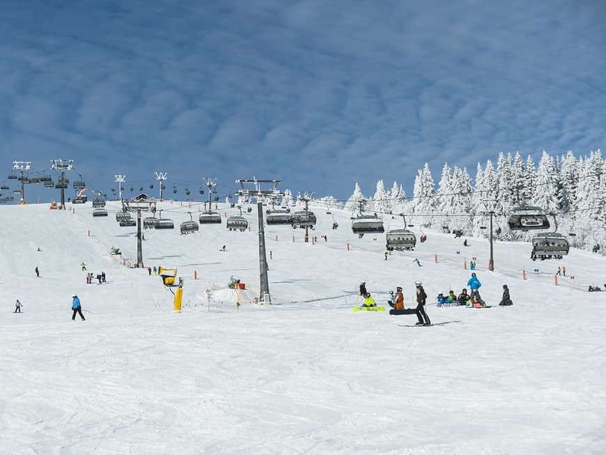 Ab auf die Ski-Piste: Die Seilbahn auf dem Feldberg (Breisgau-Hochschwarzwald)