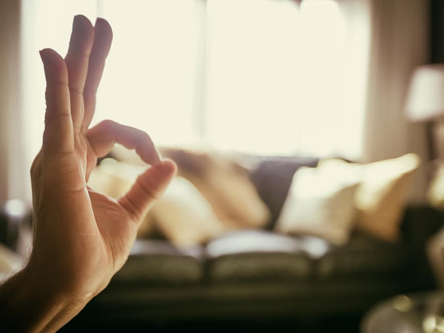 Finger Yoga entspannt in stressigen Alltagssituationen