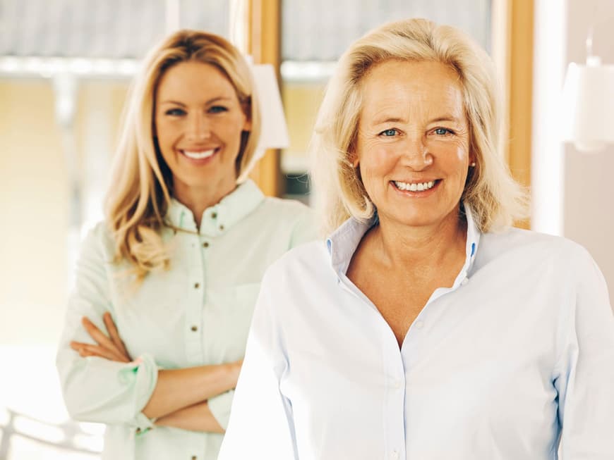 Anti Aging fürs Haar: Ältere Frauen sind so schön wie ihre Töchter