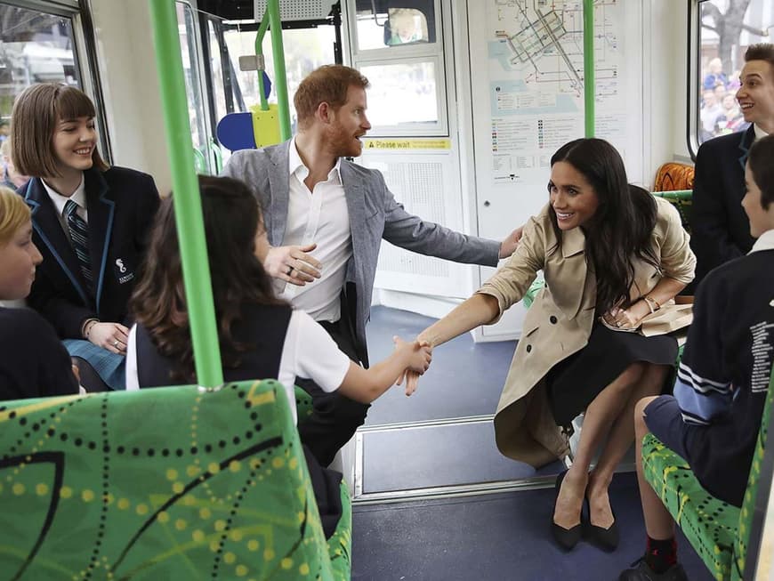 Prinz Harry und Meghan in Australien Oktober 2018 im Bus mit Schülern