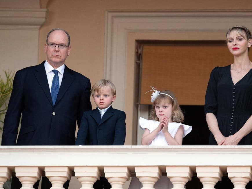 Fürstenpaar Albert und Charlene und die Kinder 23. Juni 2020