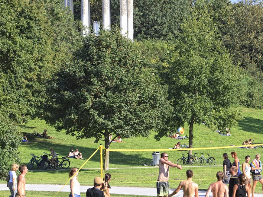 Der Englische Garten lockt Naturfans an