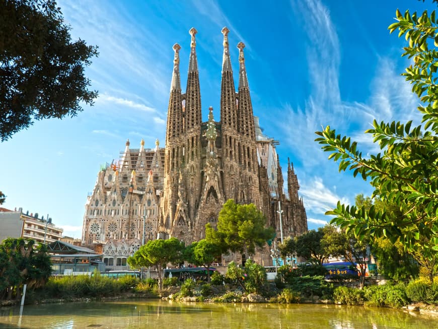 Eine Reise nach Barcelona, unbedingt die unfertige Sagrada Familia angucken