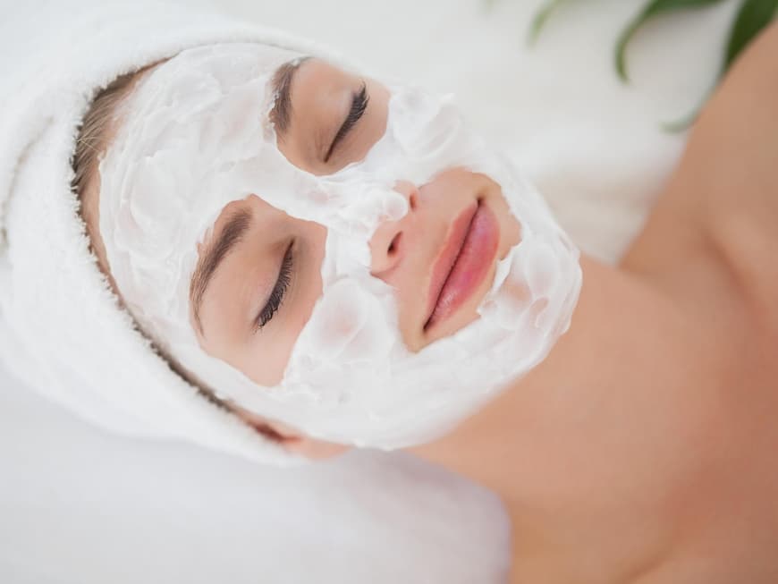 Wellness von Gesichtsmaske bis Spa Hotel, gönnen Sie sich eine Auszeit