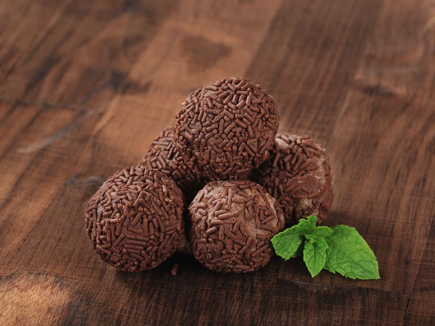 Einfaches Rezept: Rumkugeln ohne Rum